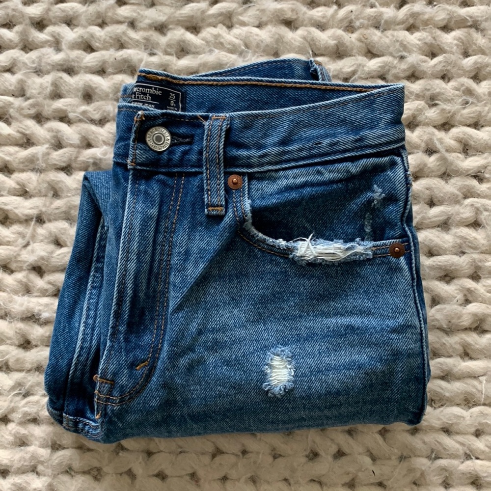 A&F Distressed Mom Jean
